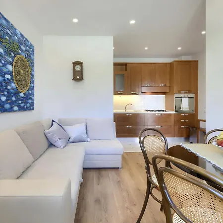 Punta 2 By Interhome * Umag