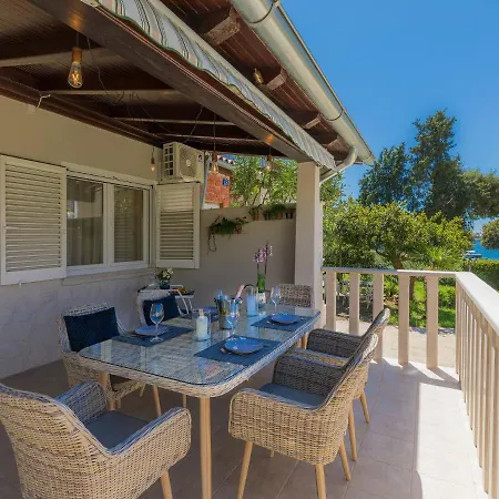 Punta 2 By Interhome Feriehus Umag