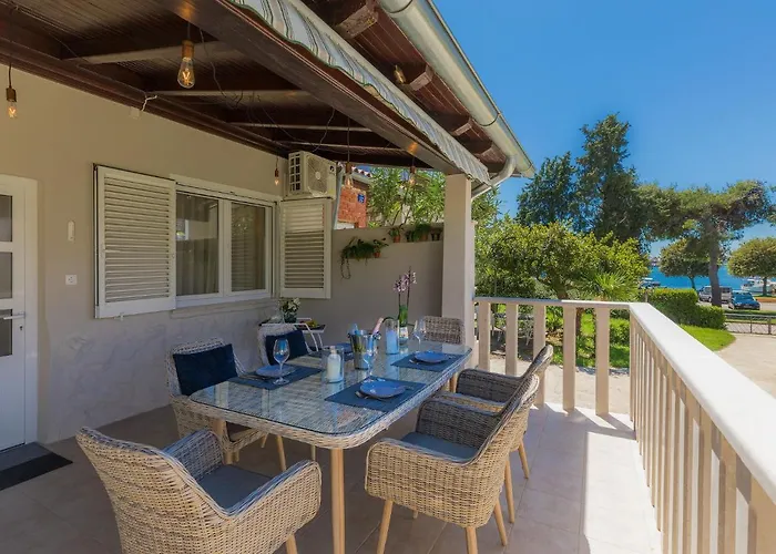 Punta 2 By Interhome Vakantiehuis Umag